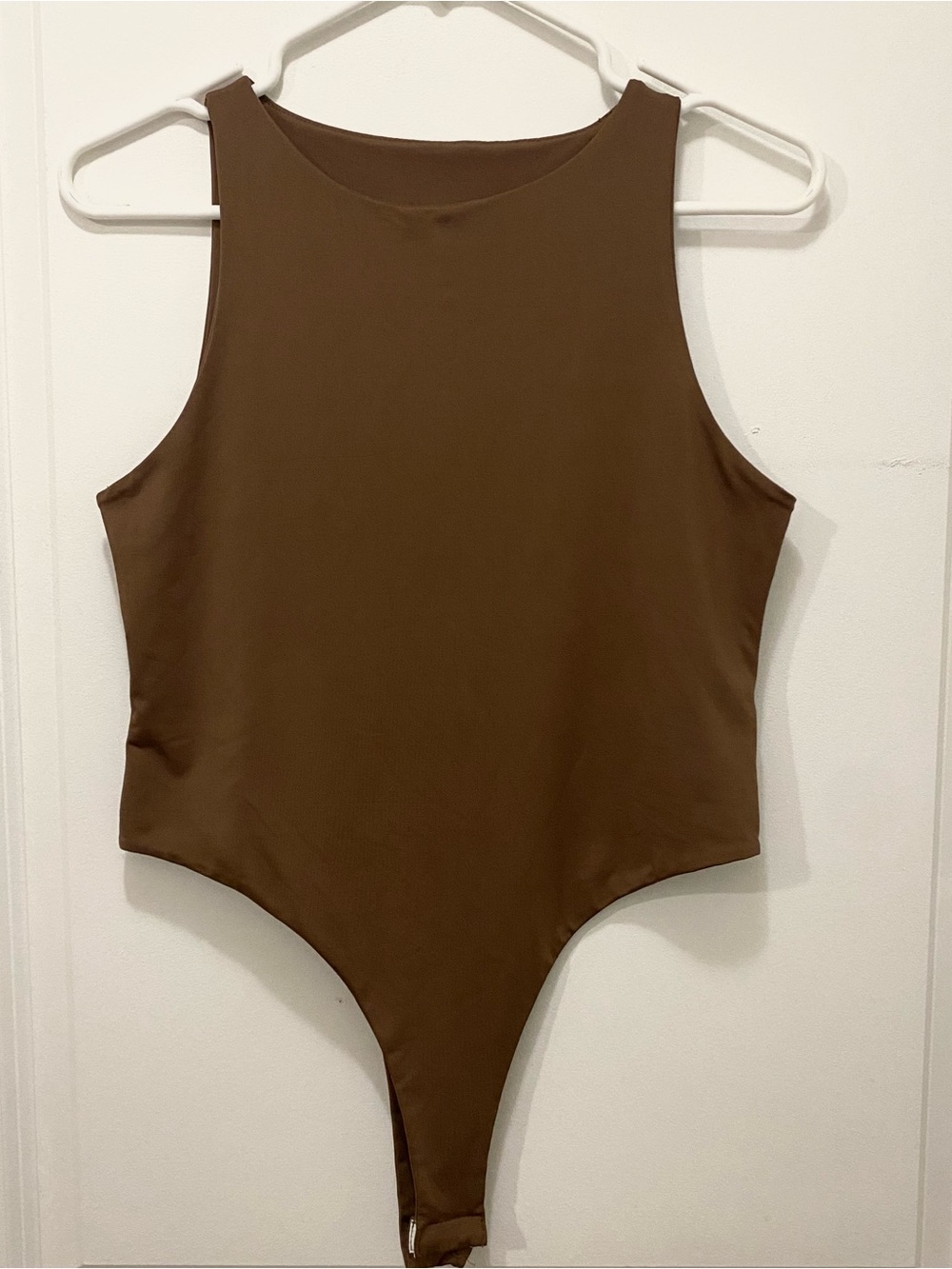 Women’s Brown Sleeveless Thong Bodysuit, large
